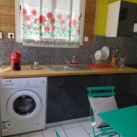 Ptit Coin Hibiscus2 Apartman Pointe-Noire Kültér fotó