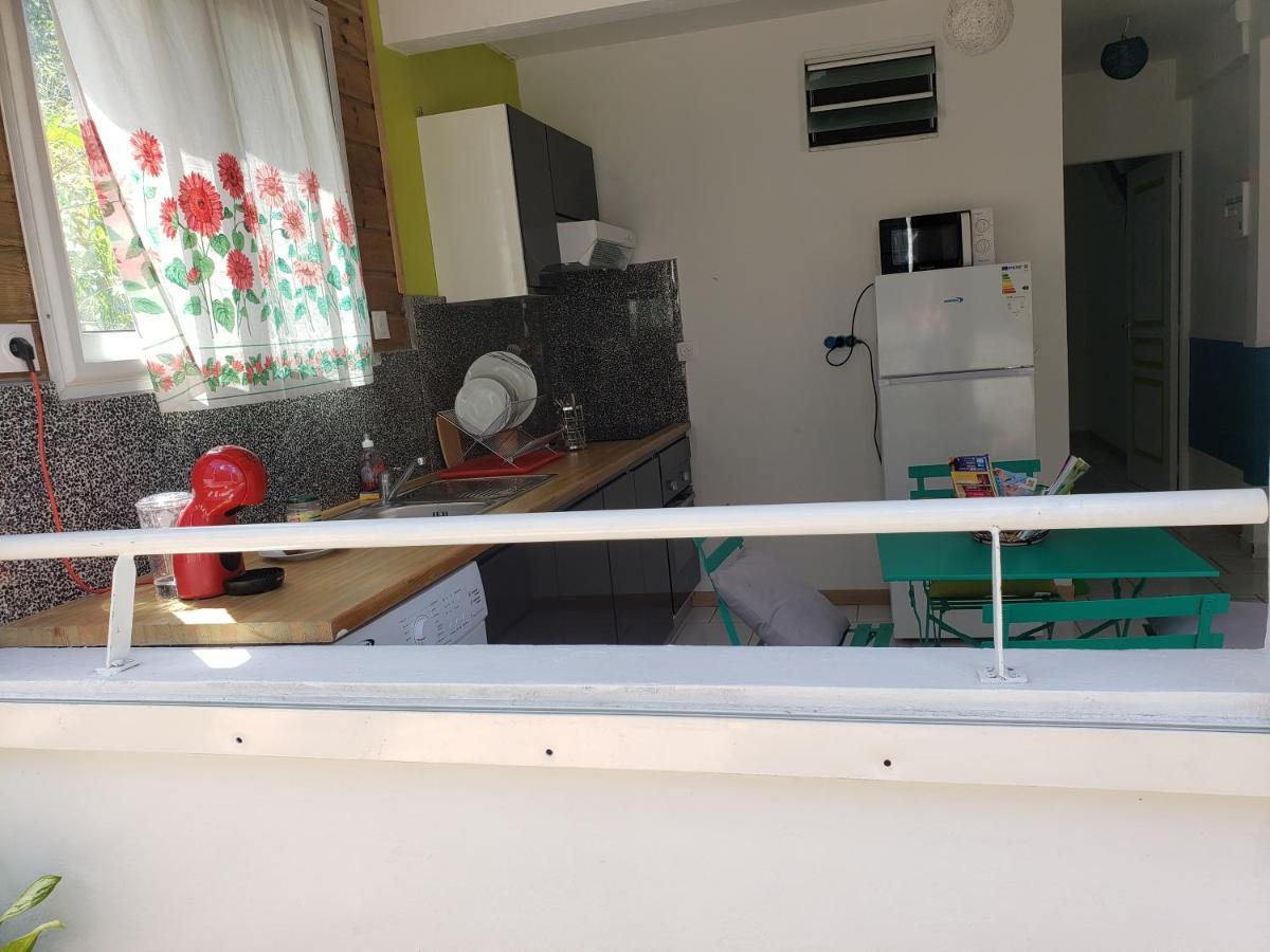 Ptit Coin Hibiscus2 Apartman Pointe-Noire Kültér fotó